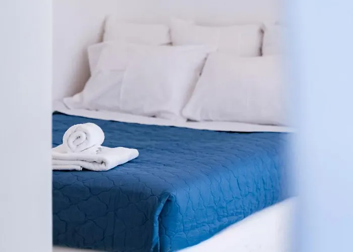 فيلة Anna, By Mykonos Rocky *