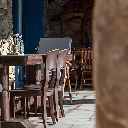 Anna, By Mykonos Rocky Villa