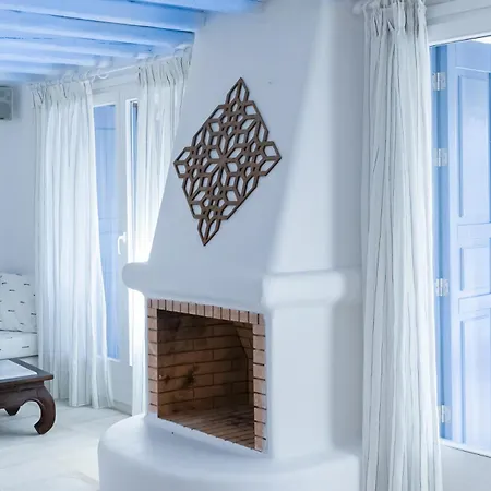 Anna, By Mykonos Rocky فيلة *