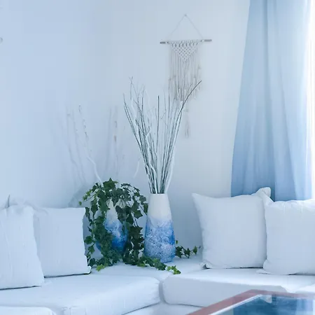 Anna, By Mykonos Rocky